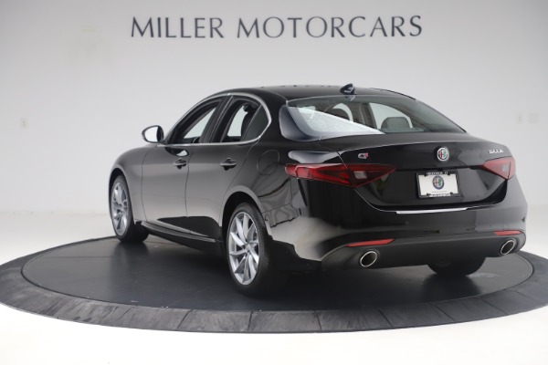 New 2019 Alfa Romeo Giulia Q4 for sale Sold at Alfa Romeo of Westport in Westport CT 06880 5