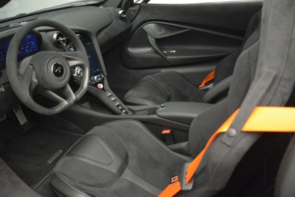 New 2019 McLaren 720S Coupe for sale $351,470 at Alfa Romeo of Westport in Westport CT 06880 16