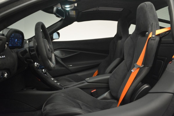 New 2019 McLaren 720S Coupe for sale $351,470 at Alfa Romeo of Westport in Westport CT 06880 17