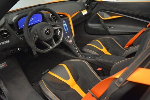 New 2020 McLaren 720S Spider for sale Sold at Alfa Romeo of Westport in Westport CT 06880 24