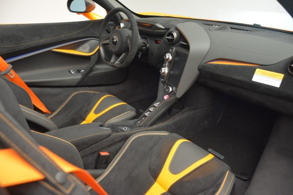 New 2020 McLaren 720S Spider for sale Sold at Alfa Romeo of Westport in Westport CT 06880 27