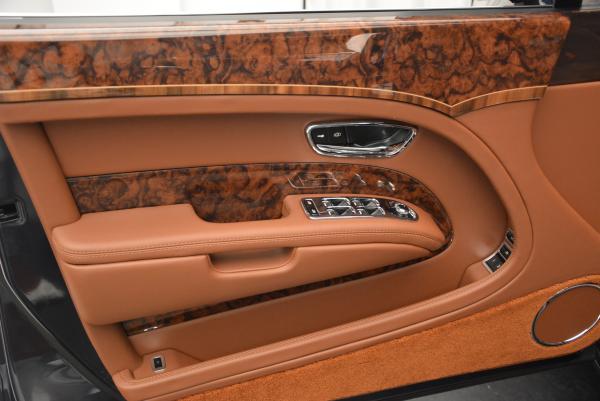 Used 2016 Bentley Mulsanne Speed for sale Sold at Alfa Romeo of Westport in Westport CT 06880 15