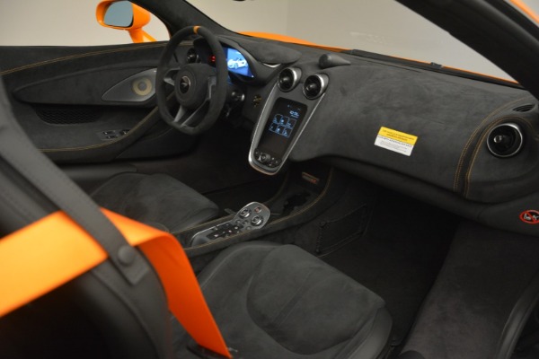 New 2020 McLaren 600LT Spider Convertible for sale Sold at Alfa Romeo of Westport in Westport CT 06880 27