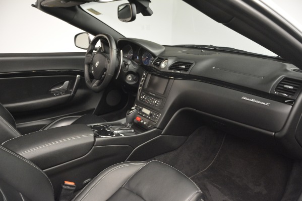 Used 2016 Maserati GranTurismo for sale $59,900 at Alfa Romeo of Westport in Westport CT 06880 24