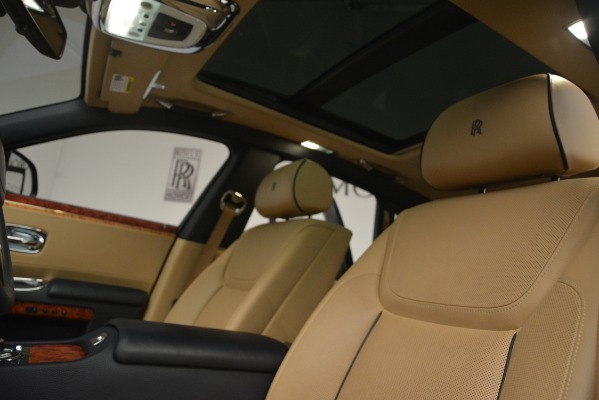 Used 2015 Rolls-Royce Ghost for sale Sold at Alfa Romeo of Westport in Westport CT 06880 27