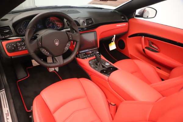 New 2018 Maserati GranTurismo Sport Convertible for sale $159,740 at Alfa Romeo of Westport in Westport CT 06880 19