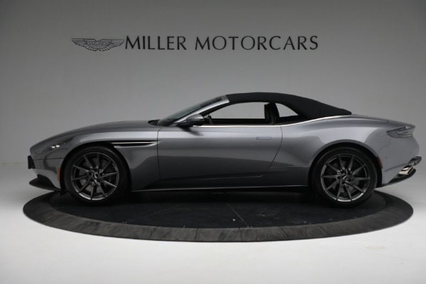 Used 2019 Aston Martin DB11 V8 Convertible for sale $182,500 at Alfa Romeo of Westport in Westport CT 06880 14