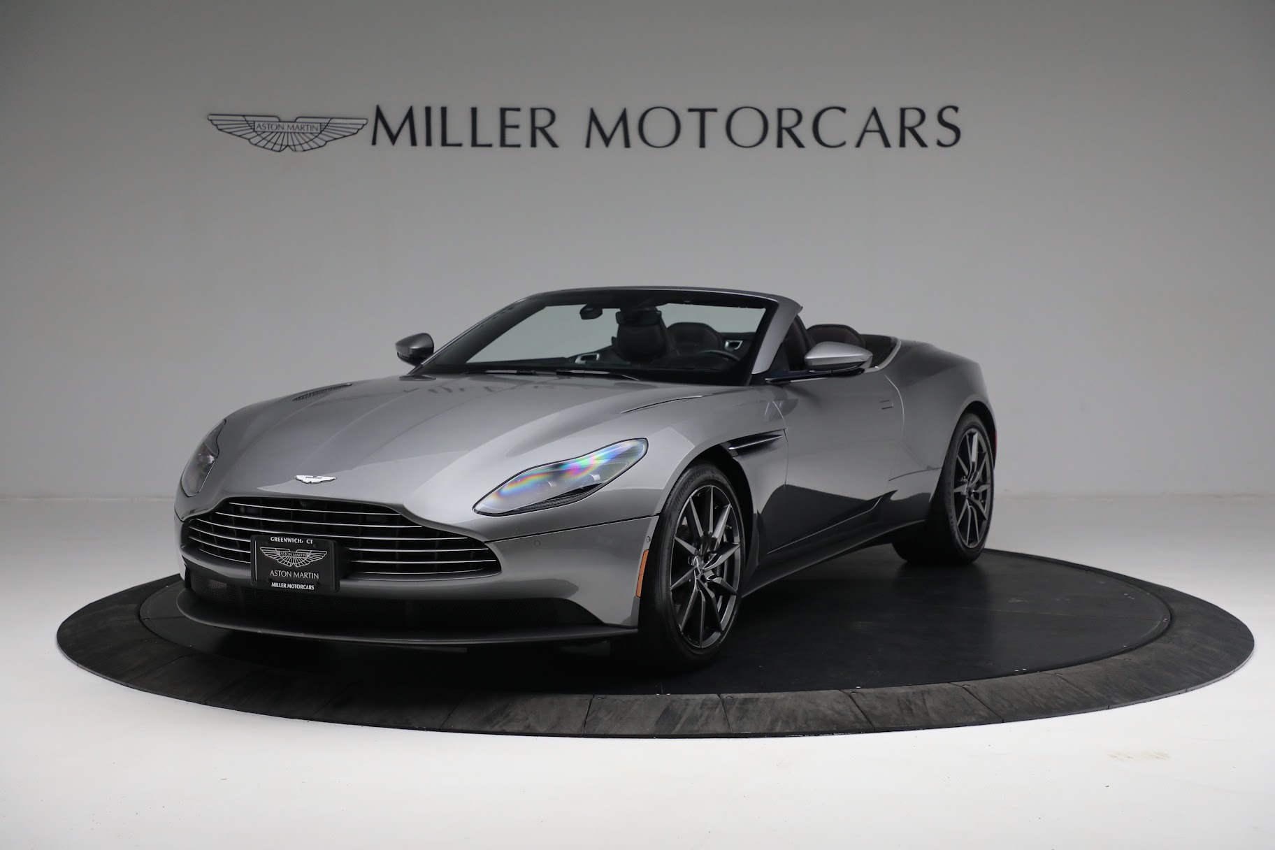 Used 2019 Aston Martin DB11 V8 Convertible for sale $182,500 at Alfa Romeo of Westport in Westport CT 06880 1