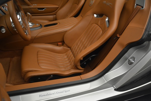 Used 2010 Bugatti Veyron 16.4 Grand Sport for sale $1,900,000 at Alfa Romeo of Westport in Westport CT 06880 25