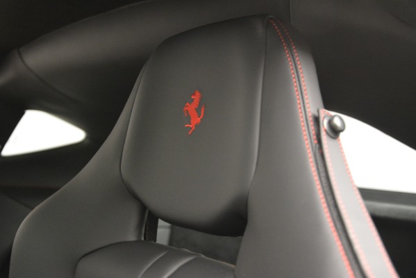 Used 2018 Ferrari 812 Superfast for sale Sold at Alfa Romeo of Westport in Westport CT 06880 17