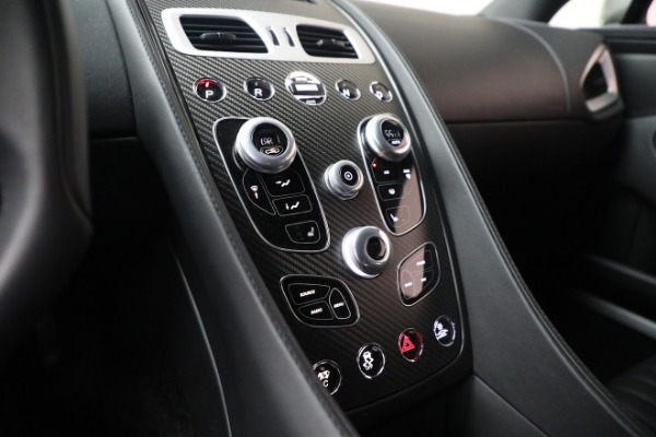 Used 2019 Aston Martin Vanquish Zagato Shooting Brake for sale $699,900 at Alfa Romeo of Westport in Westport CT 06880 26