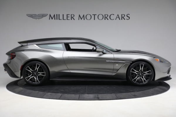 Used 2019 Aston Martin Vanquish Zagato Shooting Brake for sale $699,900 at Alfa Romeo of Westport in Westport CT 06880 8