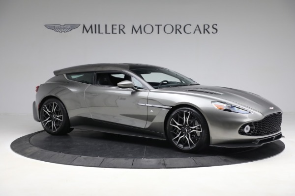 Used 2019 Aston Martin Vanquish Zagato Shooting Brake for sale $699,900 at Alfa Romeo of Westport in Westport CT 06880 9