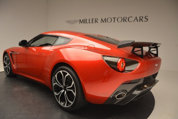 Used 2013 Aston Martin V12 Zagato Coupe for sale $655,900 at Alfa Romeo of Westport in Westport CT 06880 24