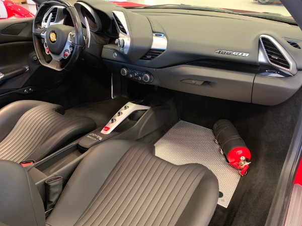 Used 2018 Ferrari 488 GTB for sale Sold at Alfa Romeo of Westport in Westport CT 06880 16