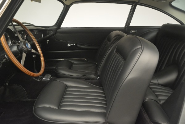 Used 1961 Aston Martin DB4 Series IV Coupe for sale Sold at Alfa Romeo of Westport in Westport CT 06880 20