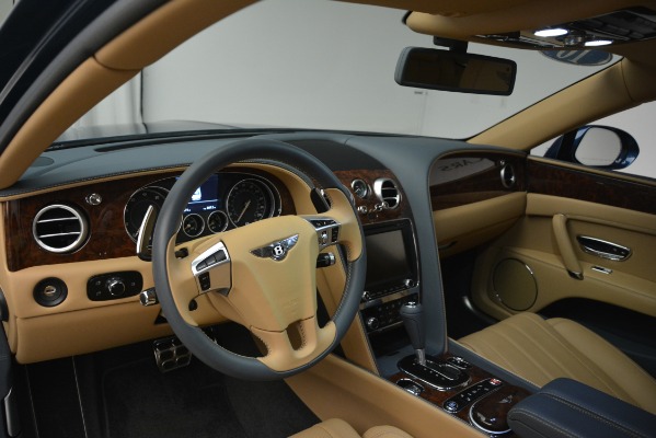 Used 2016 Bentley Flying Spur V8 for sale $93,900 at Alfa Romeo of Westport in Westport CT 06880 20