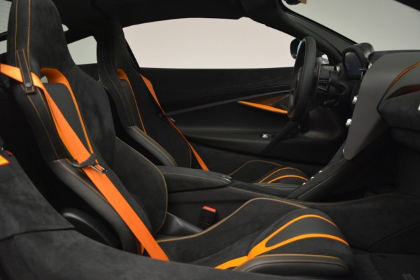 Used 2018 McLaren 720S Coupe for sale Sold at Alfa Romeo of Westport in Westport CT 06880 19