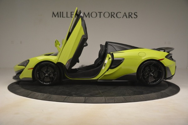 New 2020 McLaren 600LT SPIDER Convertible for sale $281,570 at Alfa Romeo of Westport in Westport CT 06880 19
