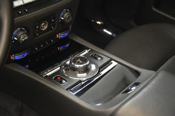 Used 2014 Rolls-Royce Ghost for sale Sold at Alfa Romeo of Westport in Westport CT 06880 23
