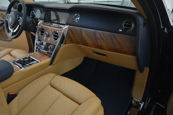 New 2019 Rolls-Royce Cullinan for sale Sold at Alfa Romeo of Westport in Westport CT 06880 28