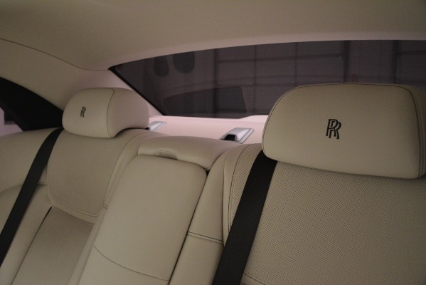 Used 2016 Rolls-Royce Ghost for sale $169,900 at Alfa Romeo of Westport in Westport CT 06880 14