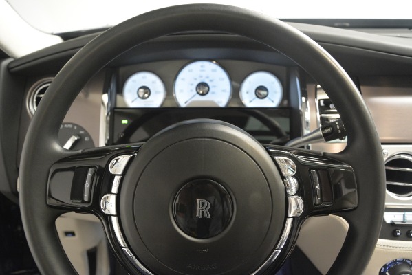 Used 2016 Rolls-Royce Ghost for sale $169,900 at Alfa Romeo of Westport in Westport CT 06880 17