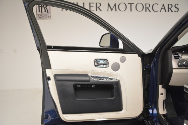 Used 2016 Rolls-Royce Ghost for sale $169,900 at Alfa Romeo of Westport in Westport CT 06880 26