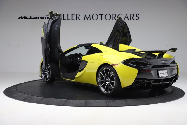 New 2019 McLaren 570S SPIDER Convertible for sale $227,660 at Alfa Romeo of Westport in Westport CT 06880 19