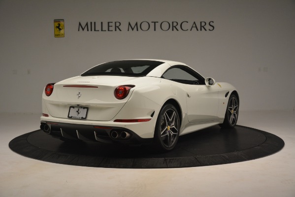 Used 2016 Ferrari California T for sale Sold at Alfa Romeo of Westport in Westport CT 06880 17