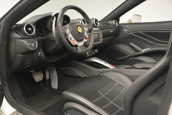 Used 2016 Ferrari California T for sale Sold at Alfa Romeo of Westport in Westport CT 06880 19