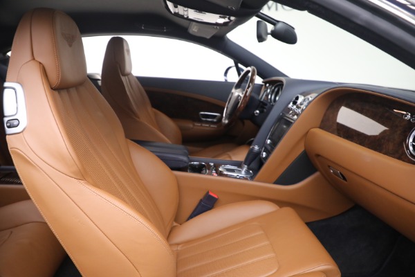 Used 2013 Bentley Continental GT V8 for sale $77,900 at Alfa Romeo of Westport in Westport CT 06880 24
