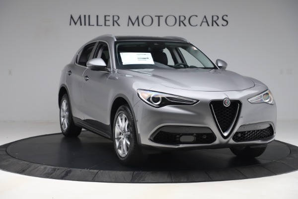 New 2019 Alfa Romeo Stelvio Ti Lusso Q4 for sale Sold at Alfa Romeo of Westport in Westport CT 06880 11