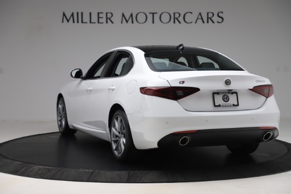 New 2019 Alfa Romeo Giulia Q4 for sale Sold at Alfa Romeo of Westport in Westport CT 06880 5