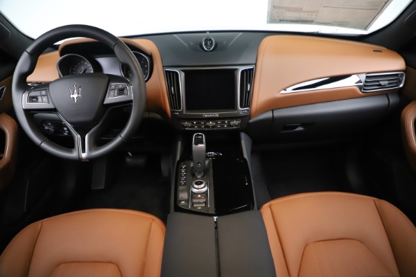 New 2019 Maserati Levante Q4 for sale $83,660 at Alfa Romeo of Westport in Westport CT 06880 16