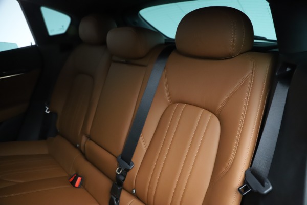 New 2019 Maserati Levante Q4 for sale $83,660 at Alfa Romeo of Westport in Westport CT 06880 18