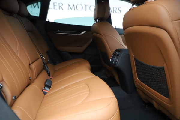 New 2019 Maserati Levante Q4 for sale $83,660 at Alfa Romeo of Westport in Westport CT 06880 27