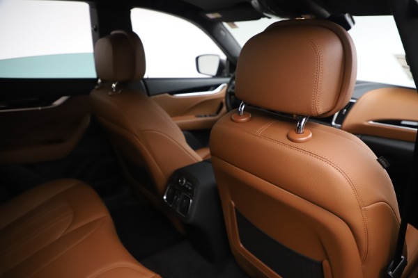 New 2019 Maserati Levante Q4 for sale $83,660 at Alfa Romeo of Westport in Westport CT 06880 28