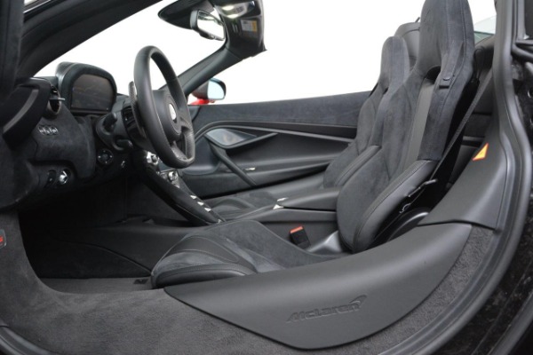 Used 0 for sale Sold at Alfa Romeo of Westport in Westport CT 06880 23