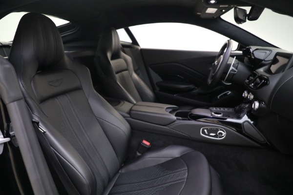 New 2019 Aston Martin Vantage V8 for sale Sold at Alfa Romeo of Westport in Westport CT 06880 17