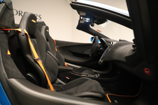 New 2020 McLaren 600LT SPIDER Convertible for sale $303,059 at Alfa Romeo of Westport in Westport CT 06880 25