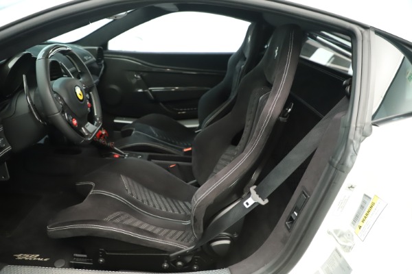 Used 2014 Ferrari 458 Speciale for sale $359,900 at Alfa Romeo of Westport in Westport CT 06880 15