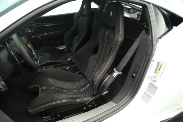 Used 2014 Ferrari 458 Speciale for sale $359,900 at Alfa Romeo of Westport in Westport CT 06880 16