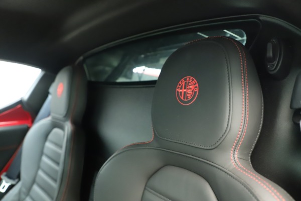 Used 2015 Alfa Romeo 4C for sale Sold at Alfa Romeo of Westport in Westport CT 06880 21