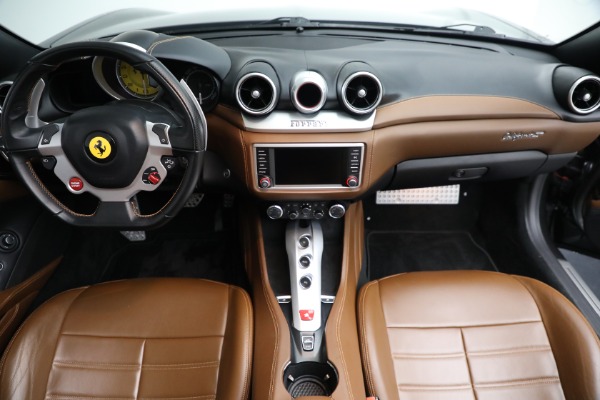 Used 2015 Ferrari California T for sale Sold at Alfa Romeo of Westport in Westport CT 06880 25