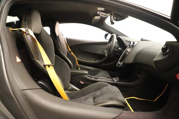 Used 2017 McLaren 570S for sale $155,900 at Alfa Romeo of Westport in Westport CT 06880 13