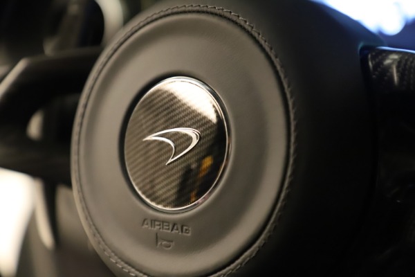 Used 2017 McLaren 570S for sale $155,900 at Alfa Romeo of Westport in Westport CT 06880 20
