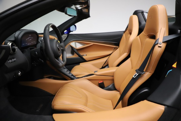 New 2020 McLaren 720S SPIDER Convertible for sale $374,830 at Alfa Romeo of Westport in Westport CT 06880 23