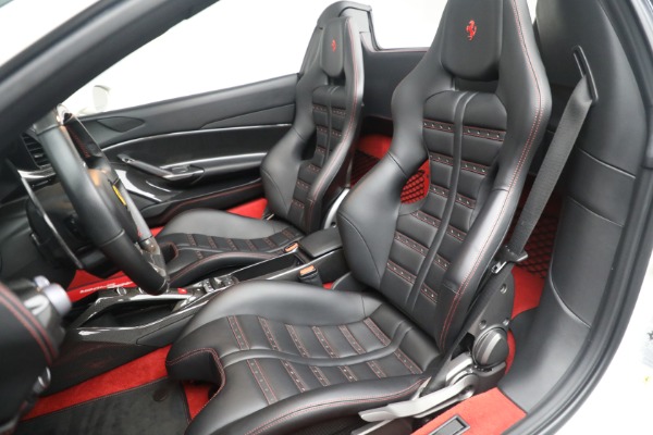 Used 2016 Ferrari 488 Spider for sale $276,900 at Alfa Romeo of Westport in Westport CT 06880 22