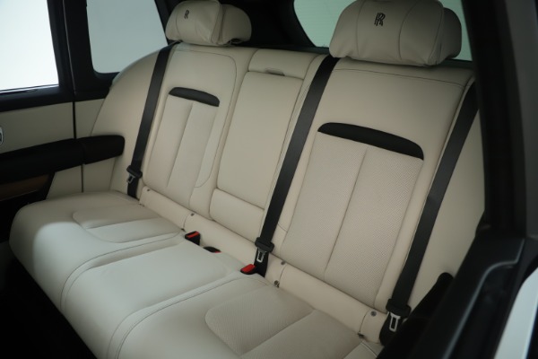 New 2019 Rolls-Royce Cullinan for sale Sold at Alfa Romeo of Westport in Westport CT 06880 14